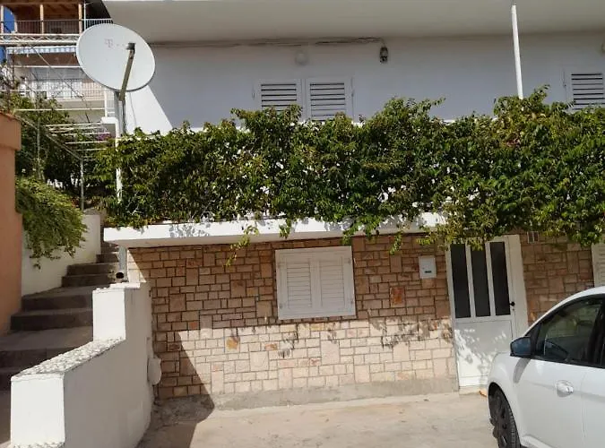 Apartman Roky *