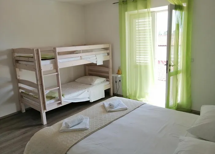 Roky Appartement Hvar Town